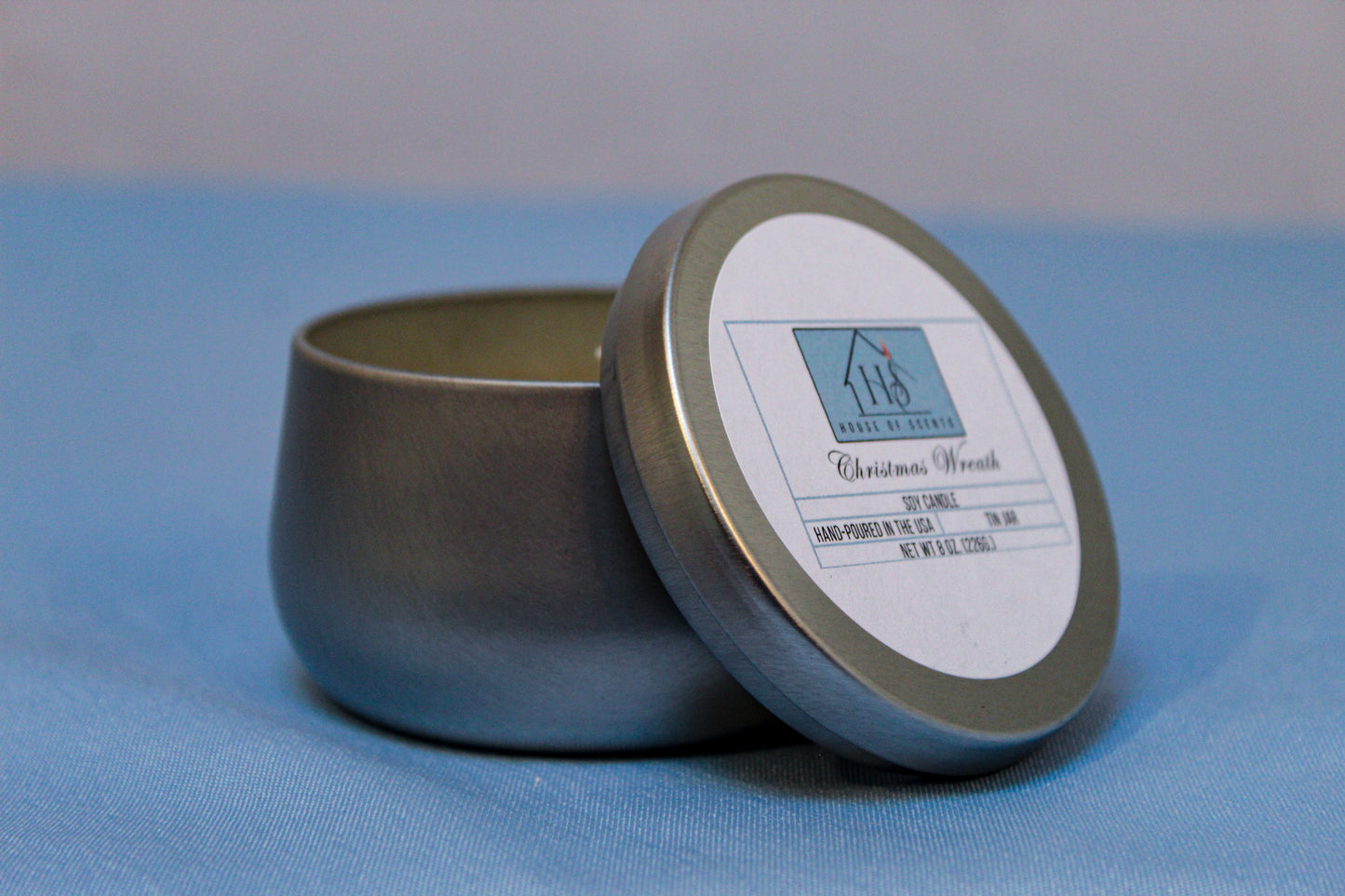 Christmas Wreath Signature Tin Candle